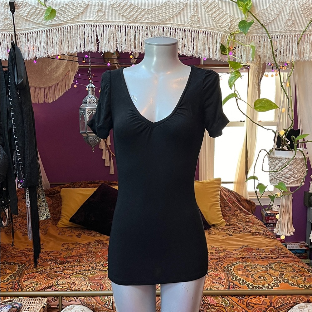 Vintage Y2K Grunge indie sleaze black ruched sleeve v-neck long T-shirt top